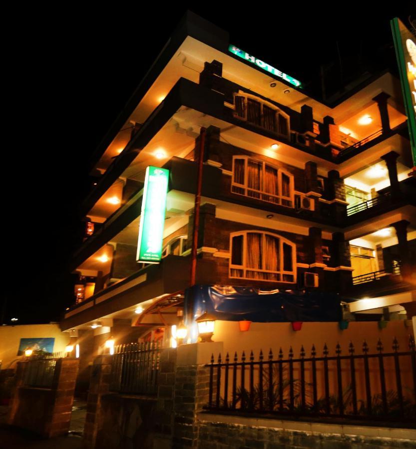 Hotel Bougainvillea 博卡拉 外观 照片