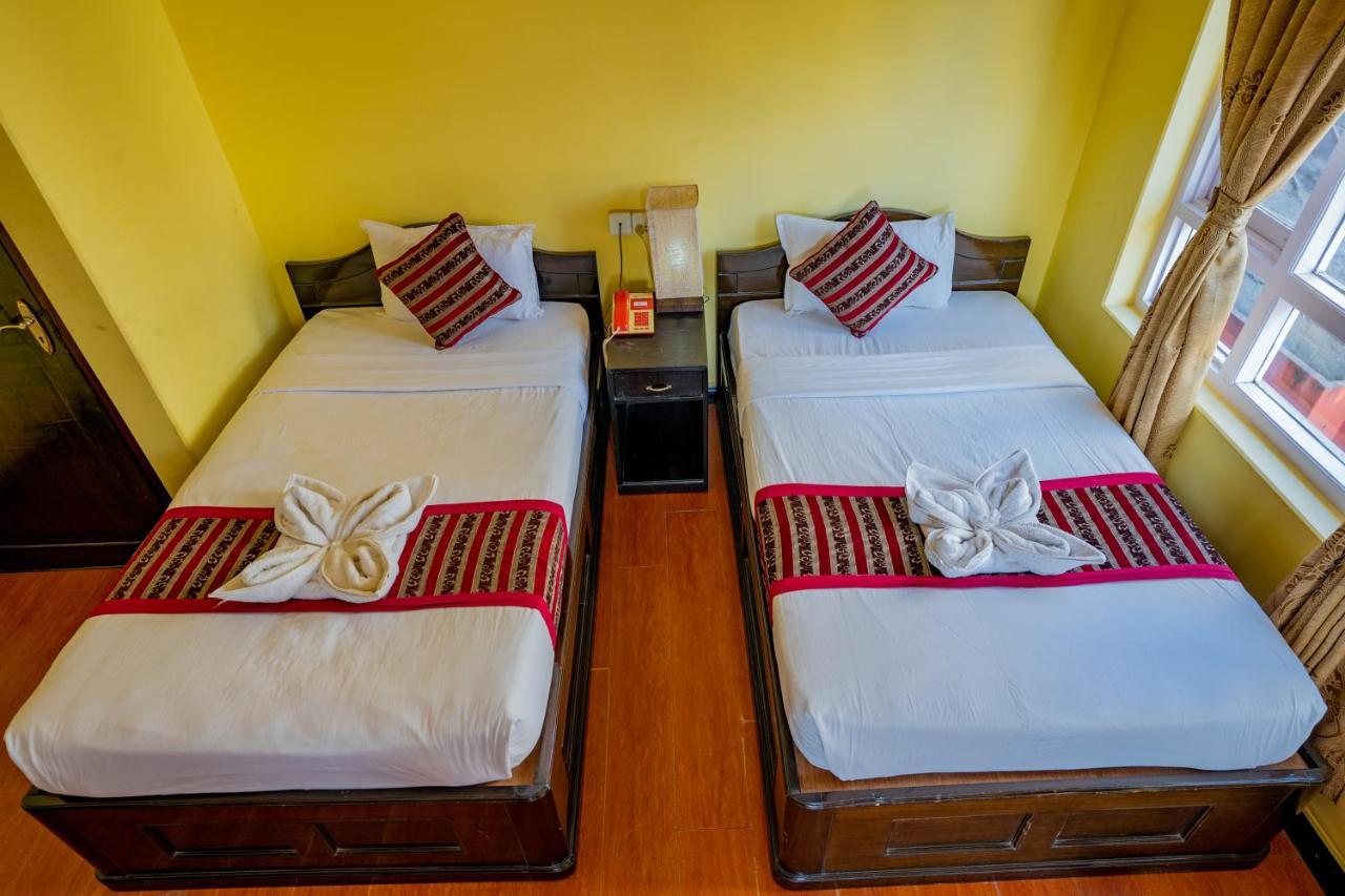 Hotel Bougainvillea 博卡拉 外观 照片