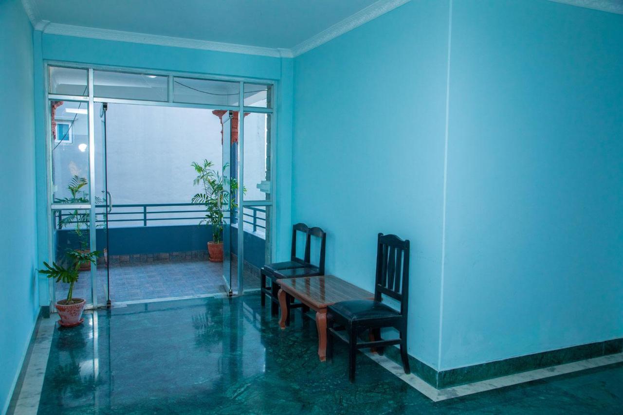 Hotel Bougainvillea 博卡拉 外观 照片